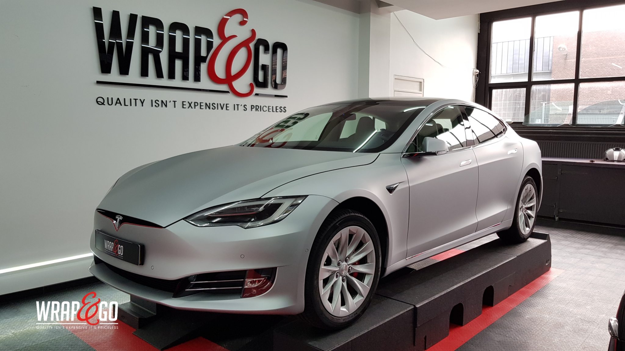 Tesla Model S | 3M Gecertificeerd Car Wrapper | WrapAndGo | De Lier