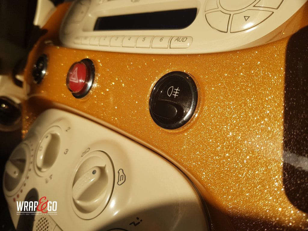Fiat 500 dashboard chrome delete