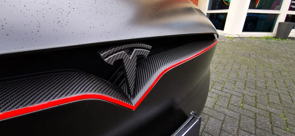 Black Carbon detail wrap