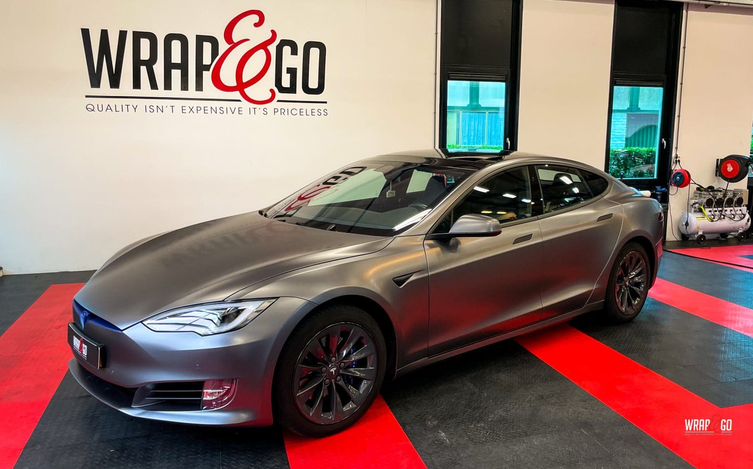 Tesla Model S, 3M Certified Car Wrapper, WrapAndGo