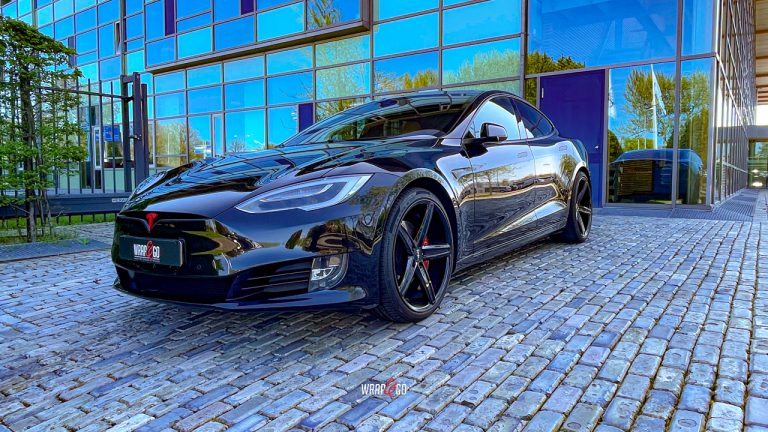 tesla-model-s-chrome-delete-remklauwen-rood-auto-wrap-wrapandgo-polijsten-coating2
