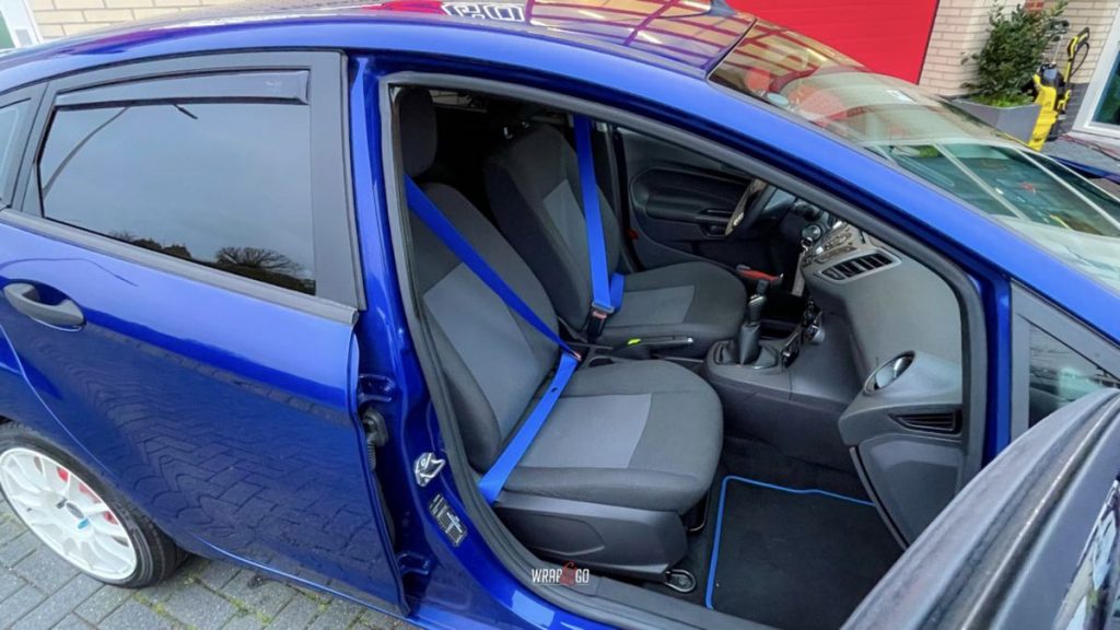 blauwe gordels Ford Fiesta