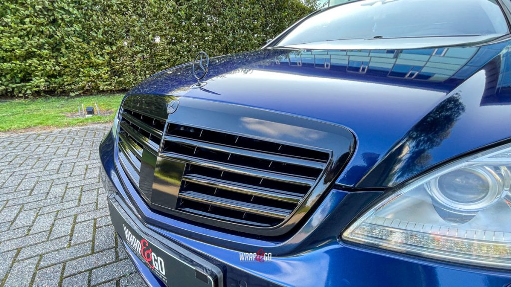 Mercedes KPMF Gloss Blue Black Iridescent
