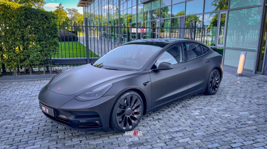Model 3 in Matte Black
