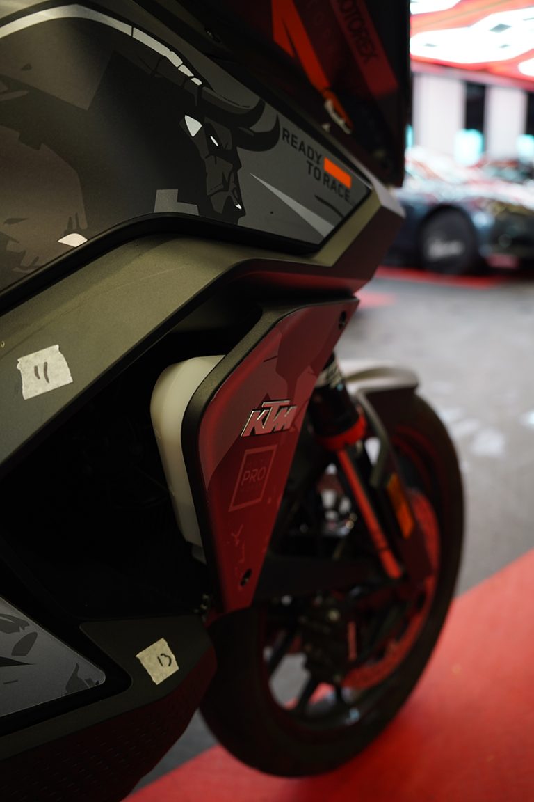 KTM motor wrap